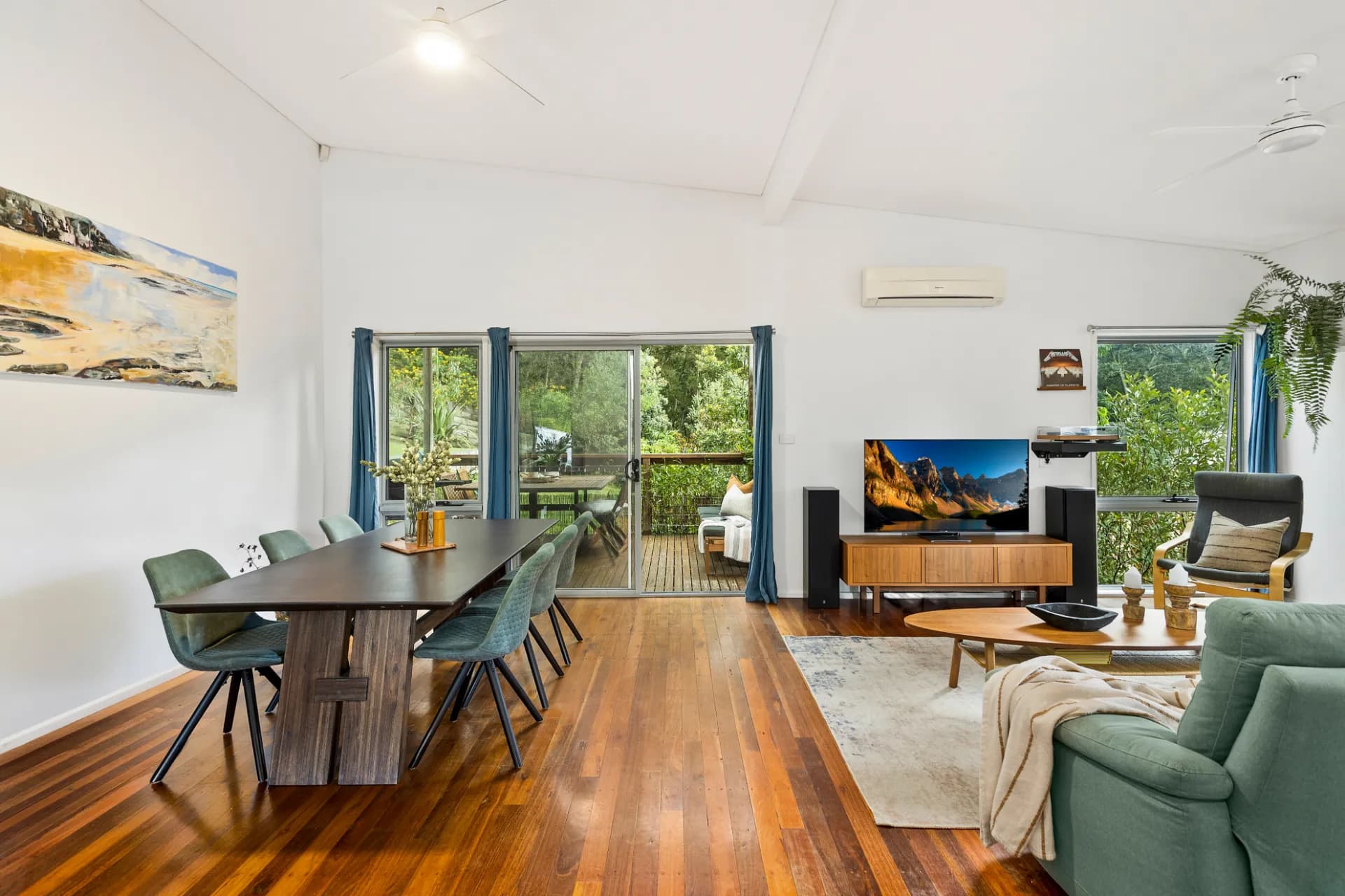 12 Woodlands Place, Figtree - Thumbnail 2
