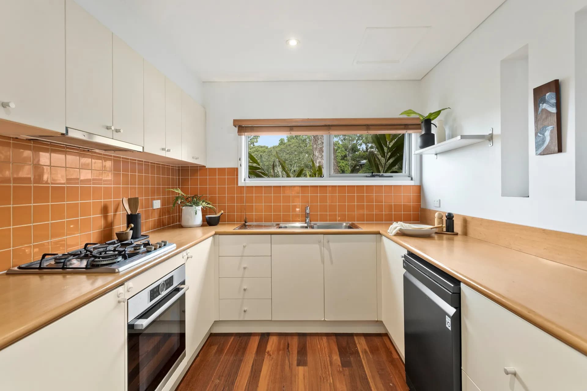 12 Woodlands Place, Figtree - Thumbnail 6