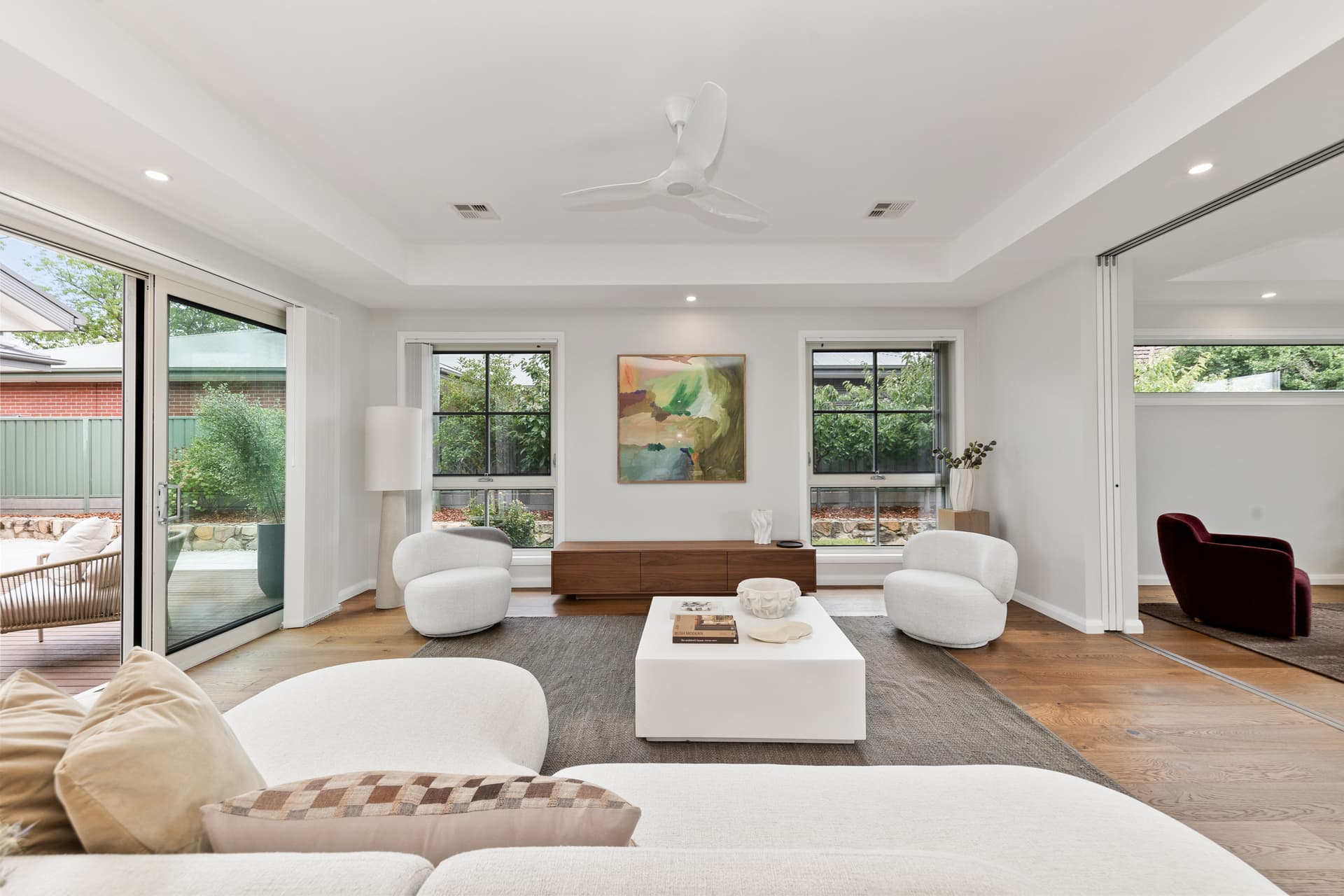 15 Stuart Street, Griffith, Griffith - Thumbnail 3