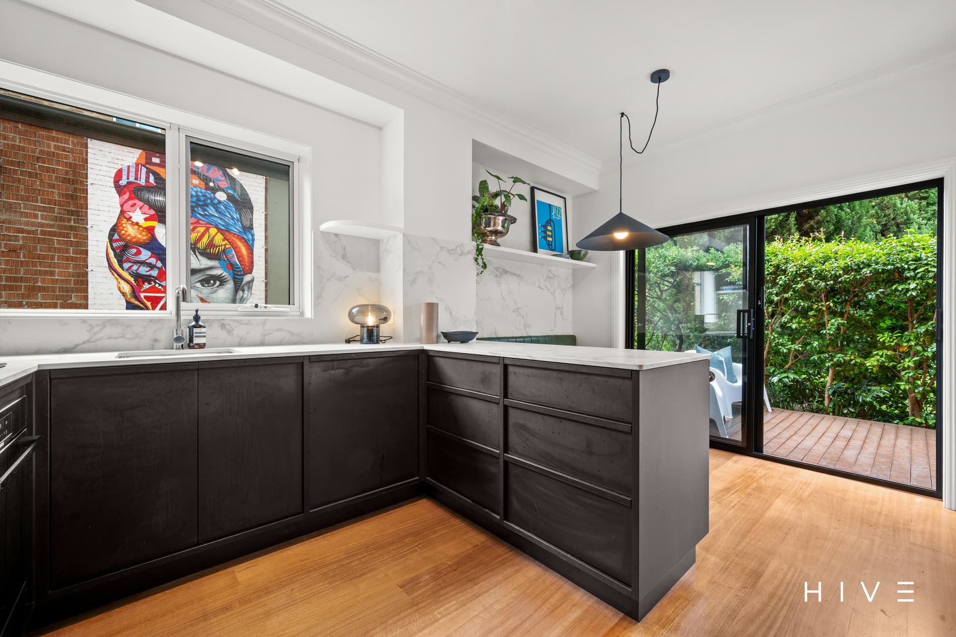 27 Chowne Street, Campbell, Campbell - Thumbnail 2