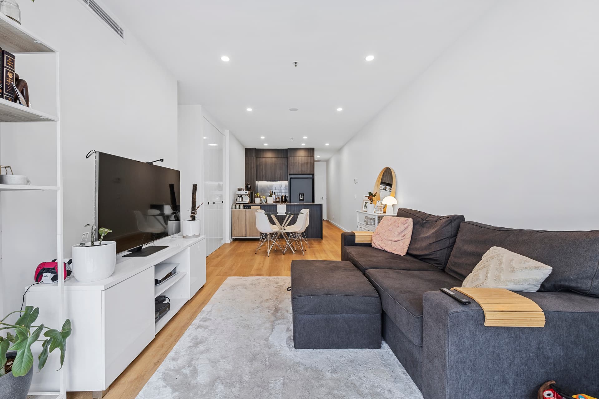 164/3 Light Street, Griffith, Griffith - Thumbnail 7