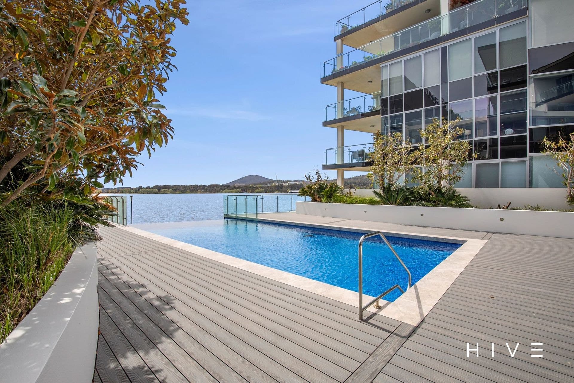 132/11 Trevillian Quay, Kingston, Kingston - Image 1
