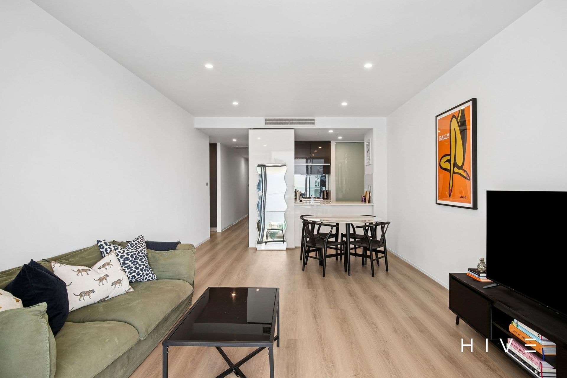 132/11 Trevillian Quay, Kingston, Kingston - Thumbnail 3