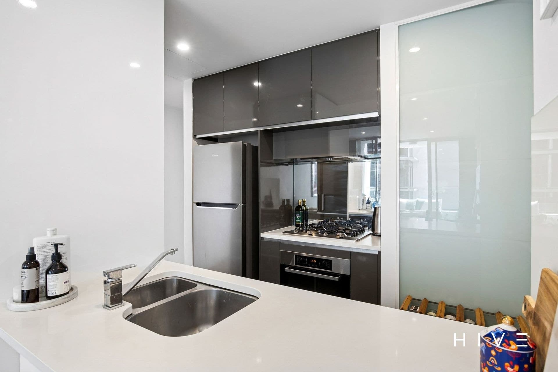 132/11 Trevillian Quay, Kingston, Kingston - Thumbnail 5