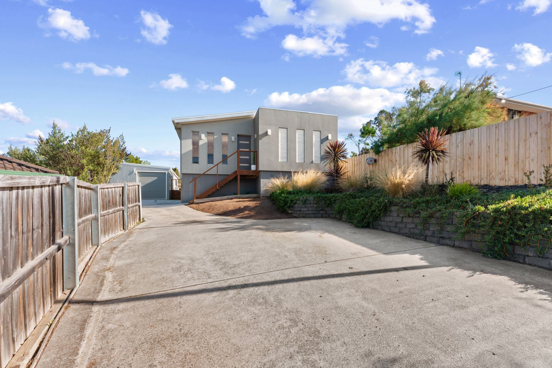 3A Willowbend Road, Kingston, Kingston - Thumbnail 2