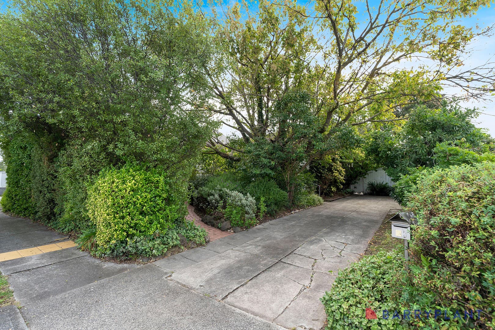 26 Allenby Avenue, Reservoir, VIC 3073, Reservoir - Thumbnail 2