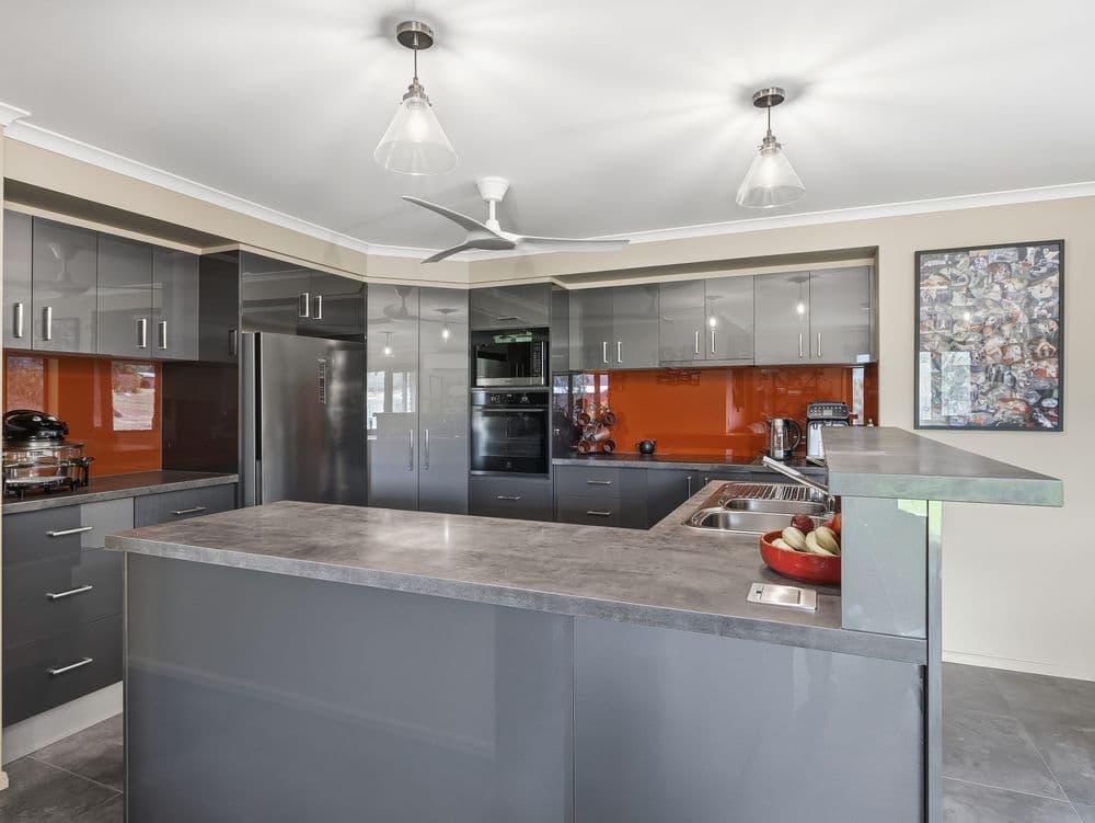 88 Mackay Street, ELDORADO, VIC 3746, Eldorado - Thumbnail 3
