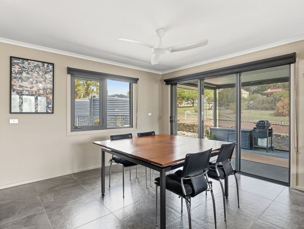 88 Mackay Street, ELDORADO, VIC 3746, Eldorado - Thumbnail 6