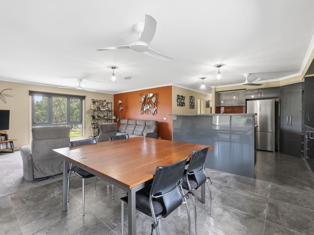 88 Mackay Street, ELDORADO, VIC 3746, Eldorado - Thumbnail 7