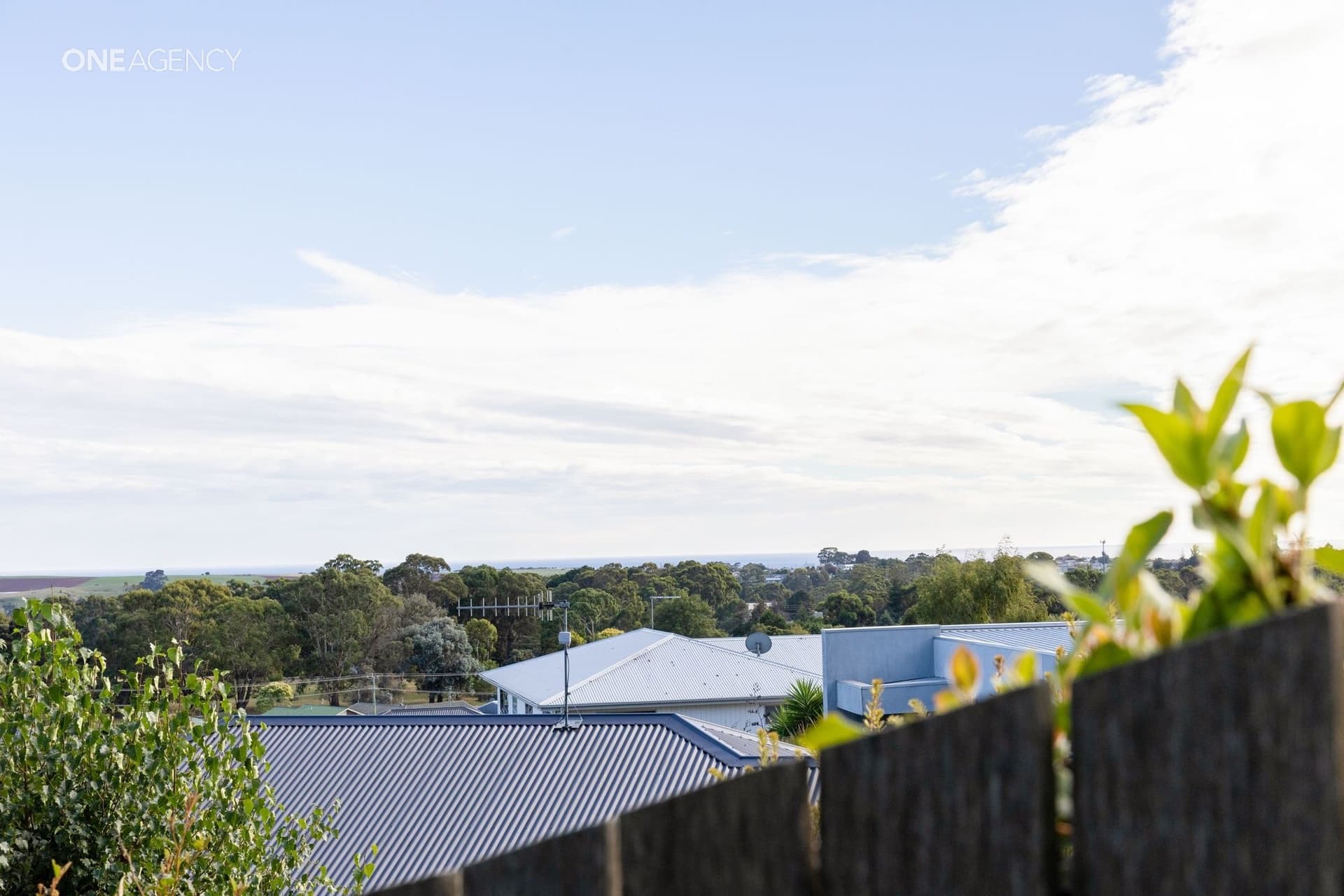 15 Hedstrom Drive, Stony Rise, Stony Rise - Thumbnail 2