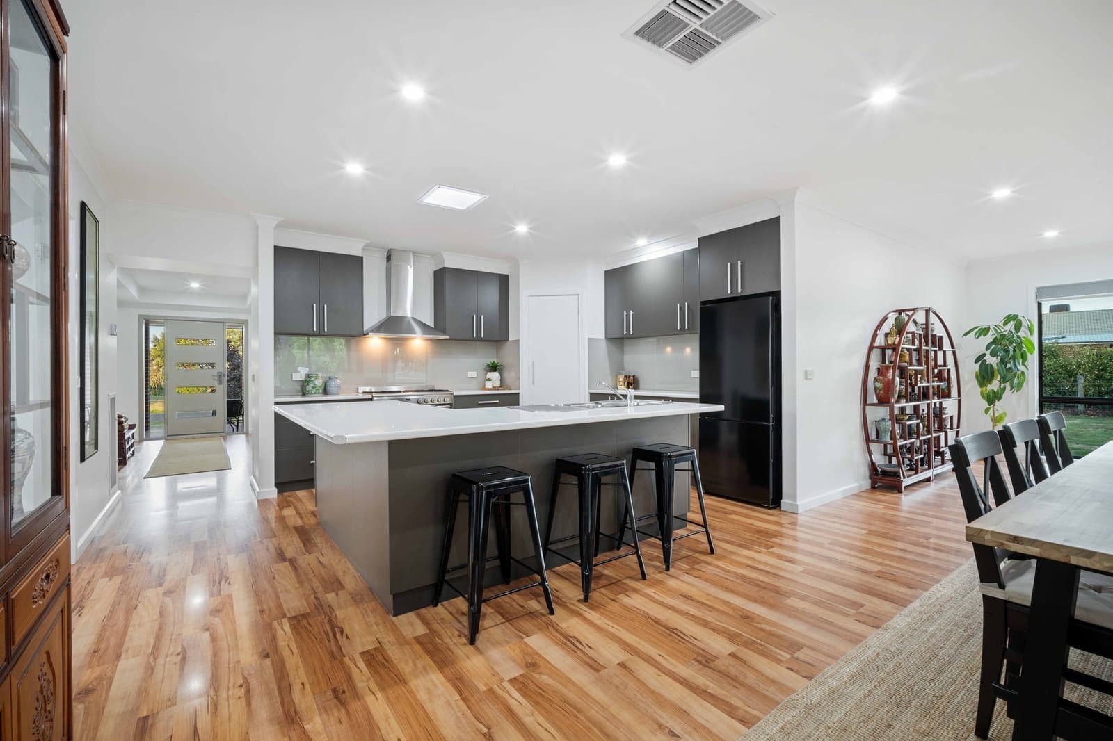 46 Windermere Way, Cardigan Village, Cardigan Village - Thumbnail 2