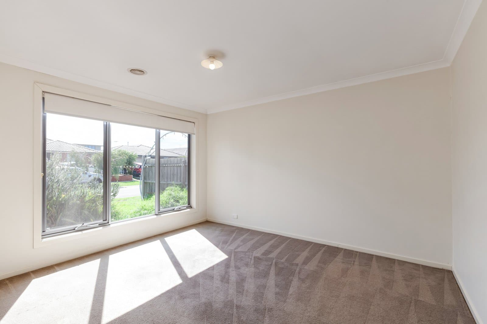 21 Stringybark Avenue, Wallan, Wallan - Thumbnail 3
