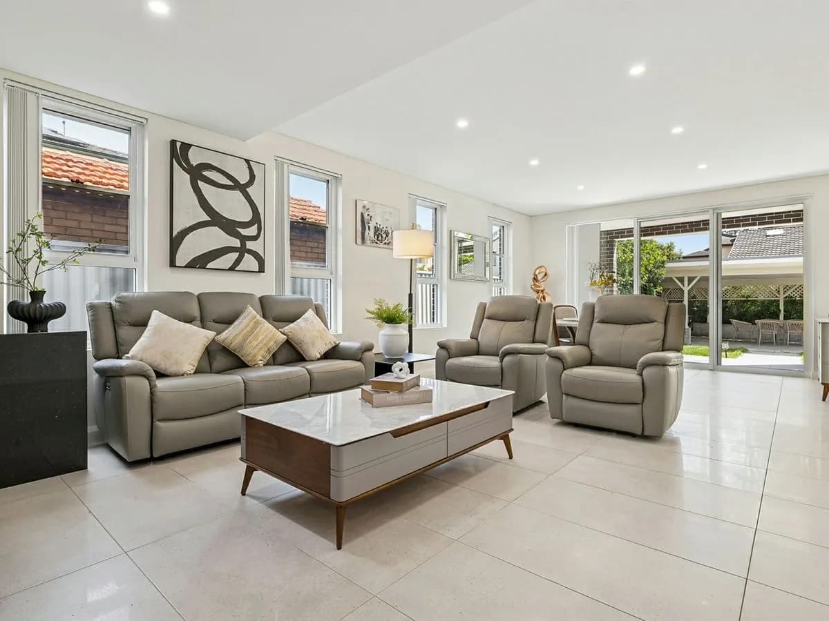 13 Warraba Street, HURSTVILLE, Hurstville - Thumbnail 3