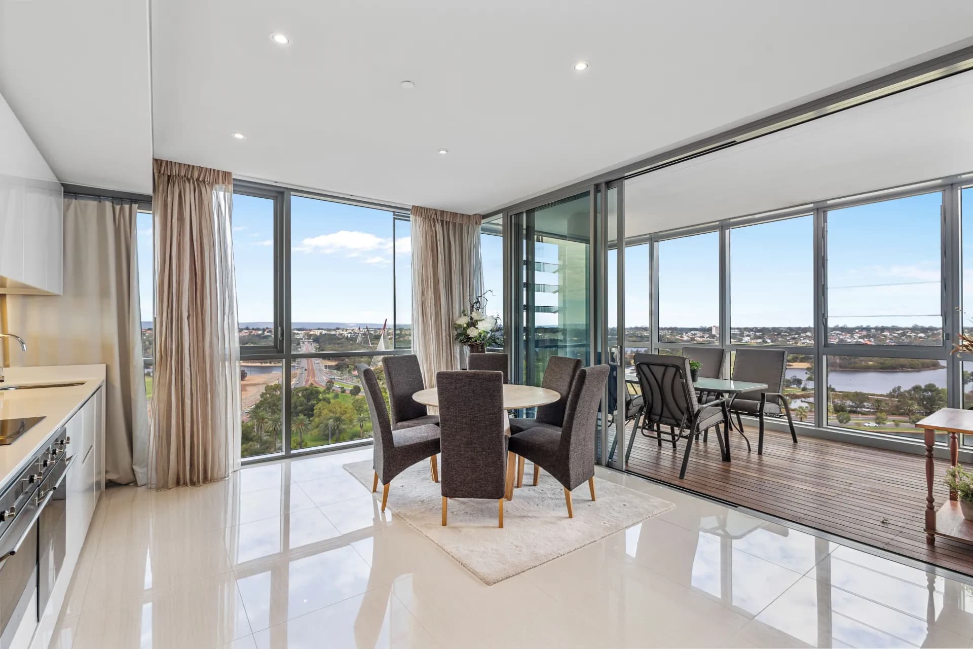 1307/8 Adelaide Terrace, East Perth, WA, East Perth - Thumbnail 5