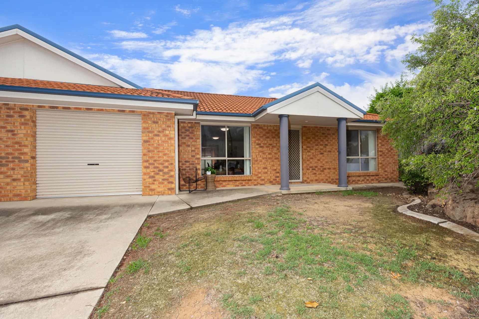 2/2 Hargrave  Avenue, Lloyd - Thumbnail 2