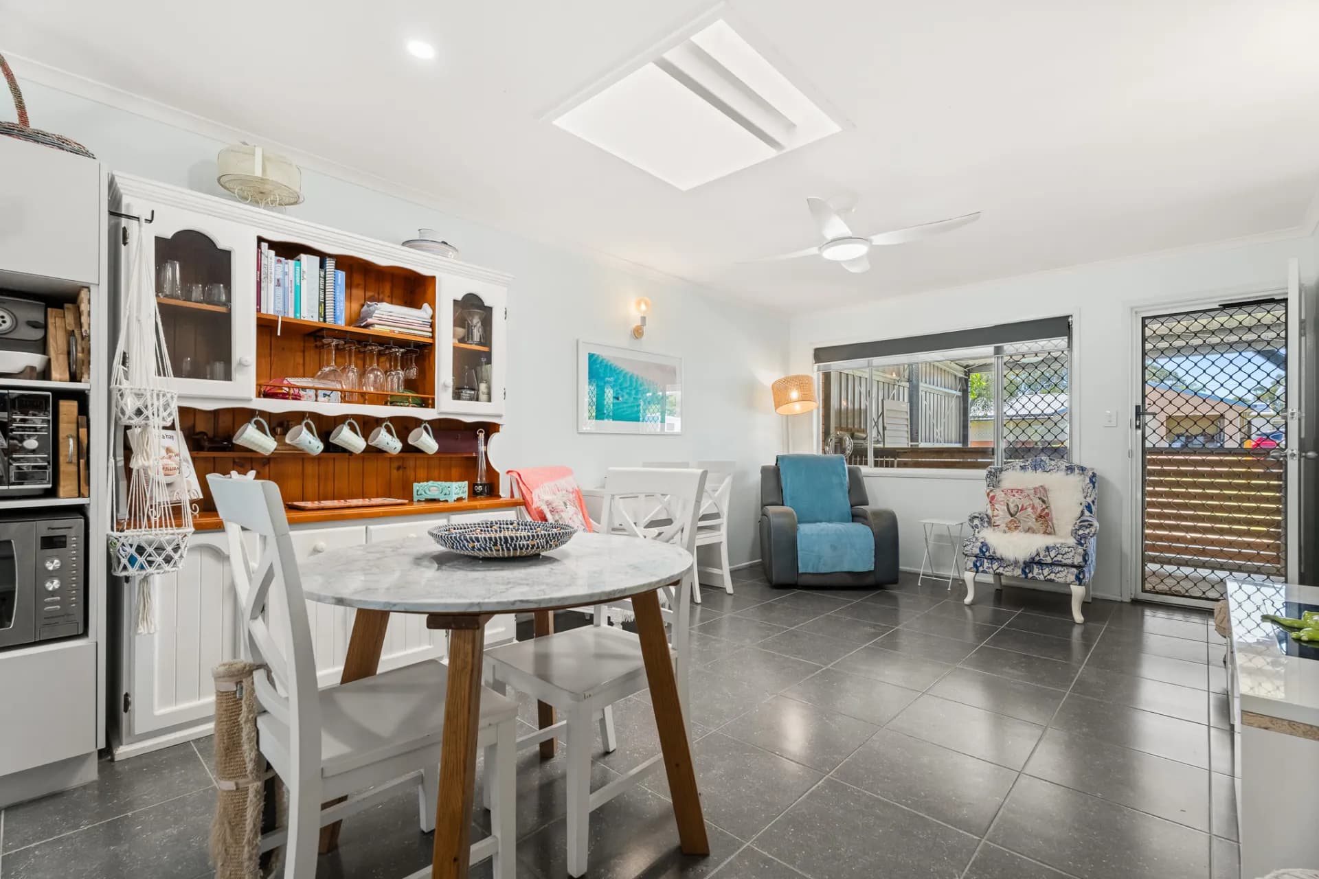 2/36 SAUNDERS Street, Point Vernon, QLD, Point Vernon - Thumbnail 6