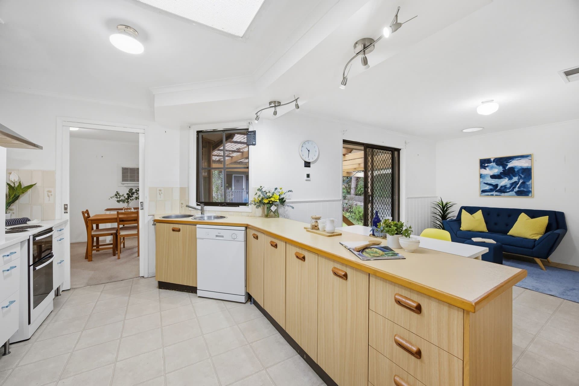21 Sheridan Avenue, Mooroolbark - Thumbnail 4