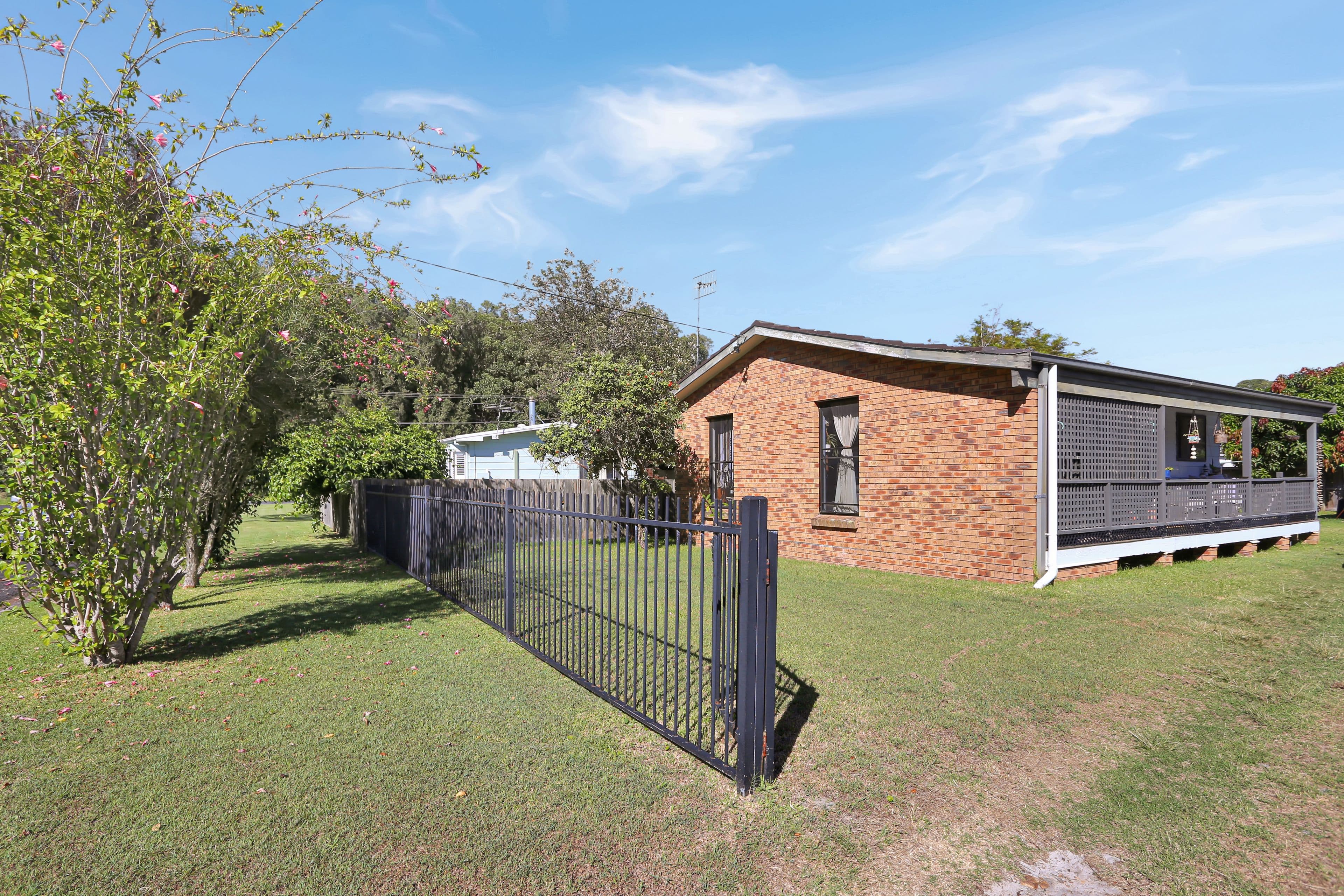 37 Monterra Avenue, Hawks Nest NSW 2324, Hawks Nest - Image 1