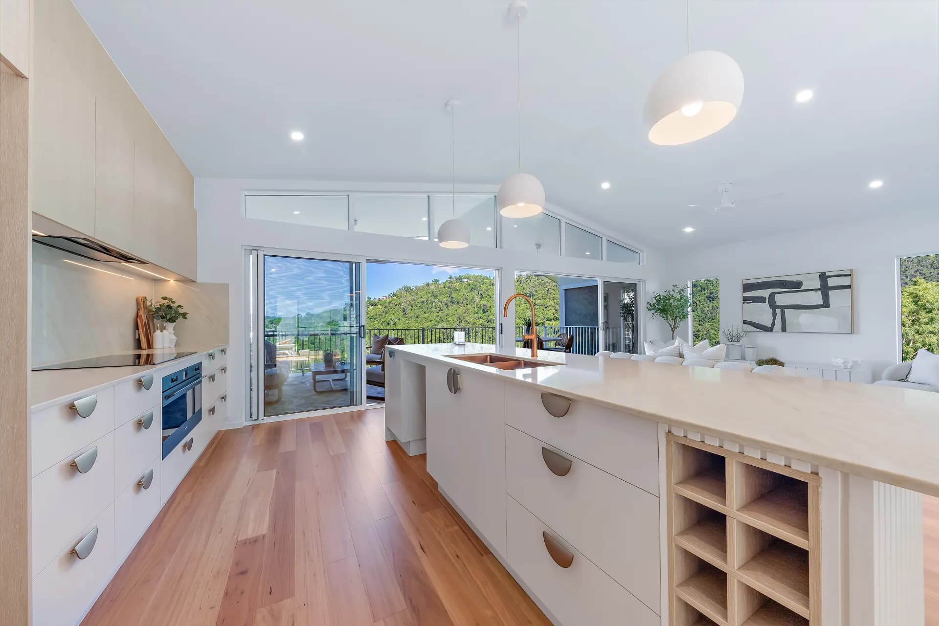 40 Seaview  Drive, Airlie Beach, QLD, Airlie Beach - Thumbnail 8