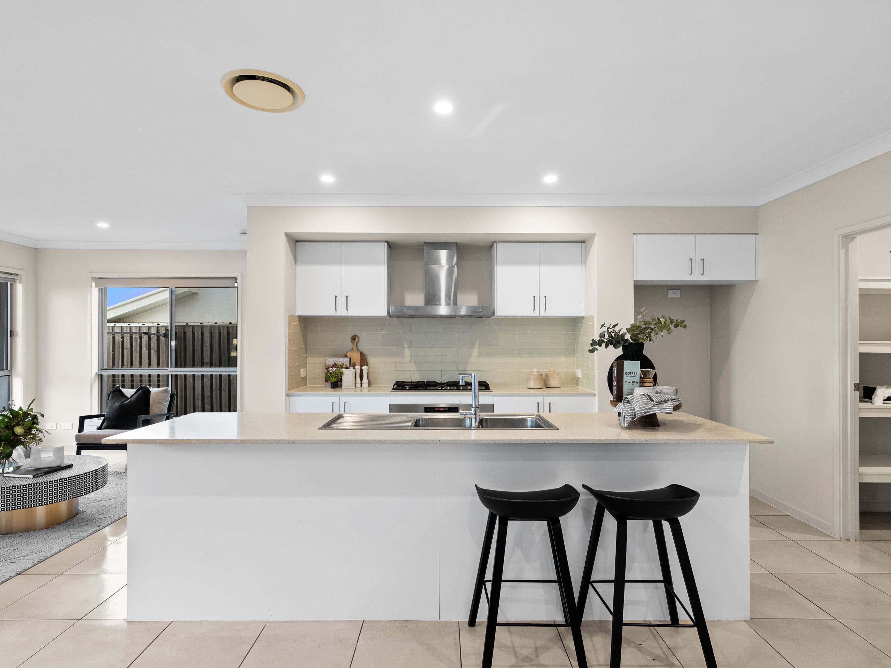 77 Parklands Circuit, Rochedale QLD 4123, Rochedale - Thumbnail 2