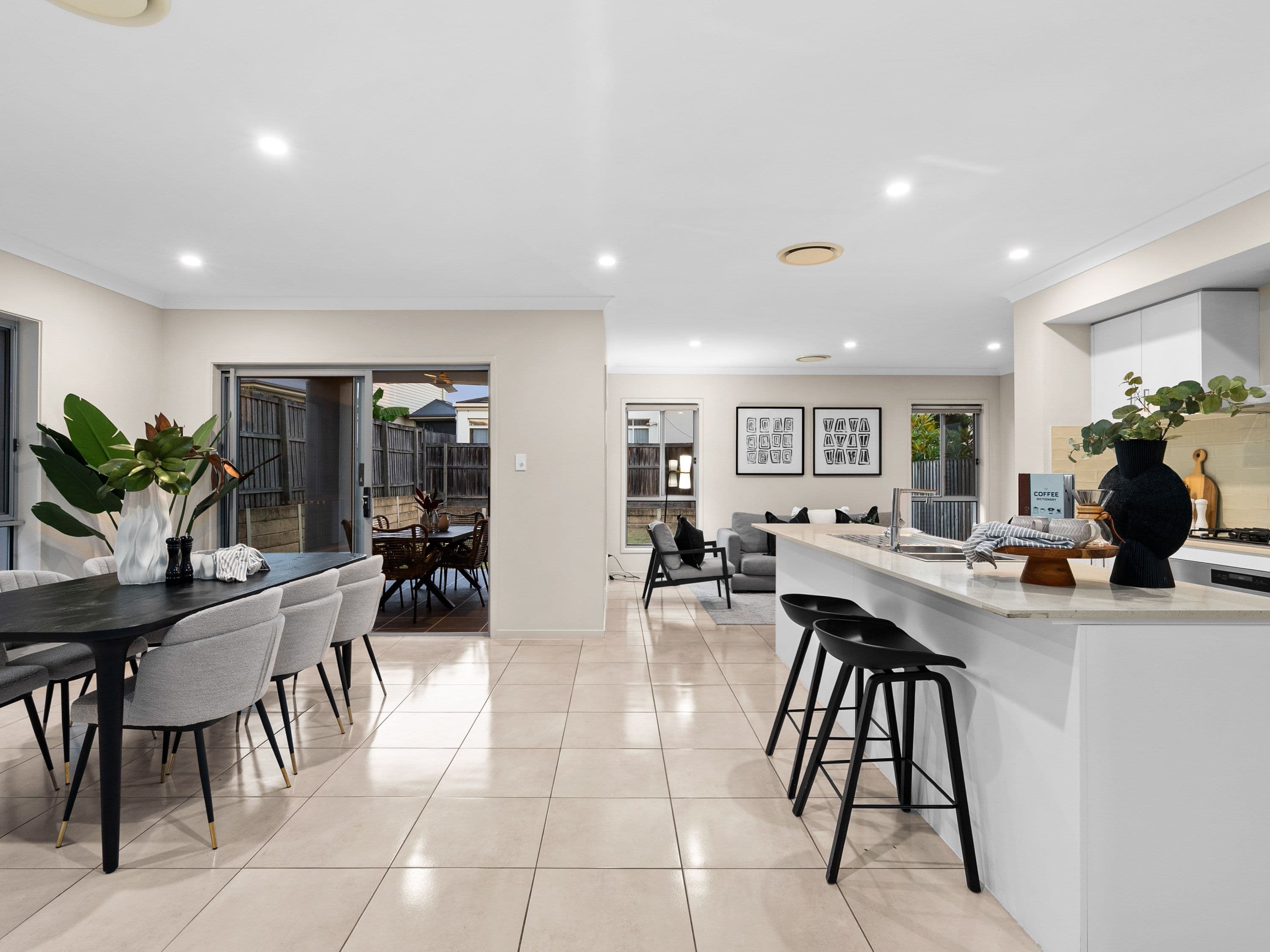 77 Parklands Circuit, Rochedale QLD 4123, Rochedale - Thumbnail 5