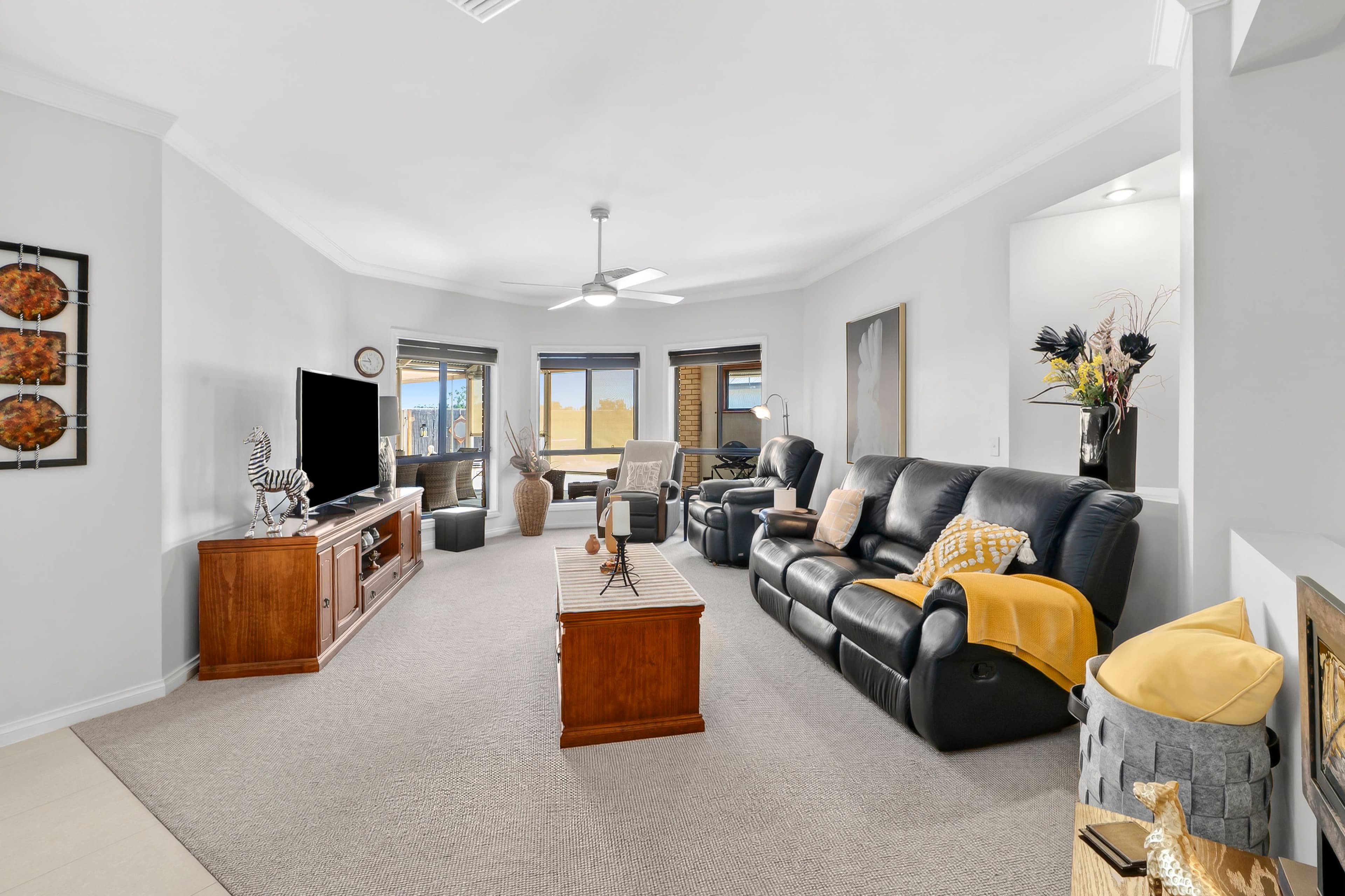 158 Pyap Street, Renmark SA 5341, Renmark - Thumbnail 3