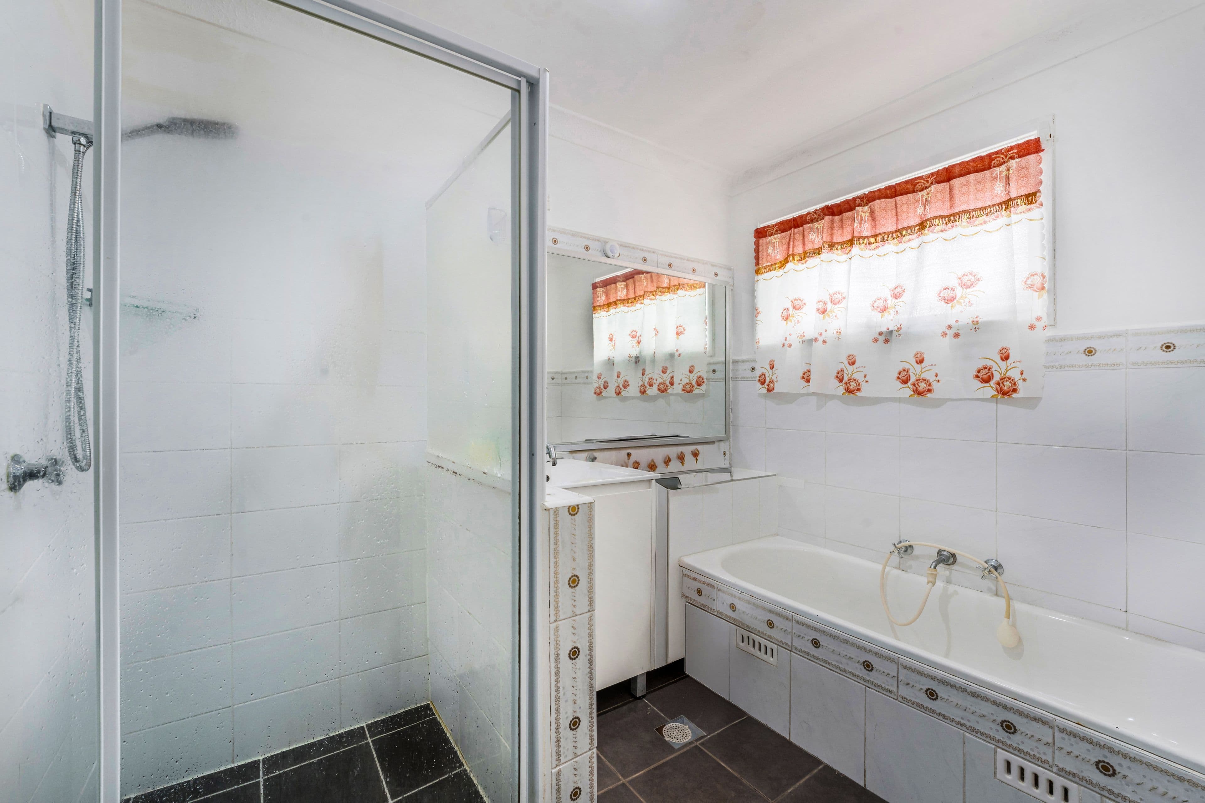 5 & 5A Baringa Close, Green Valley NSW 2168, Green Valley - Thumbnail 8