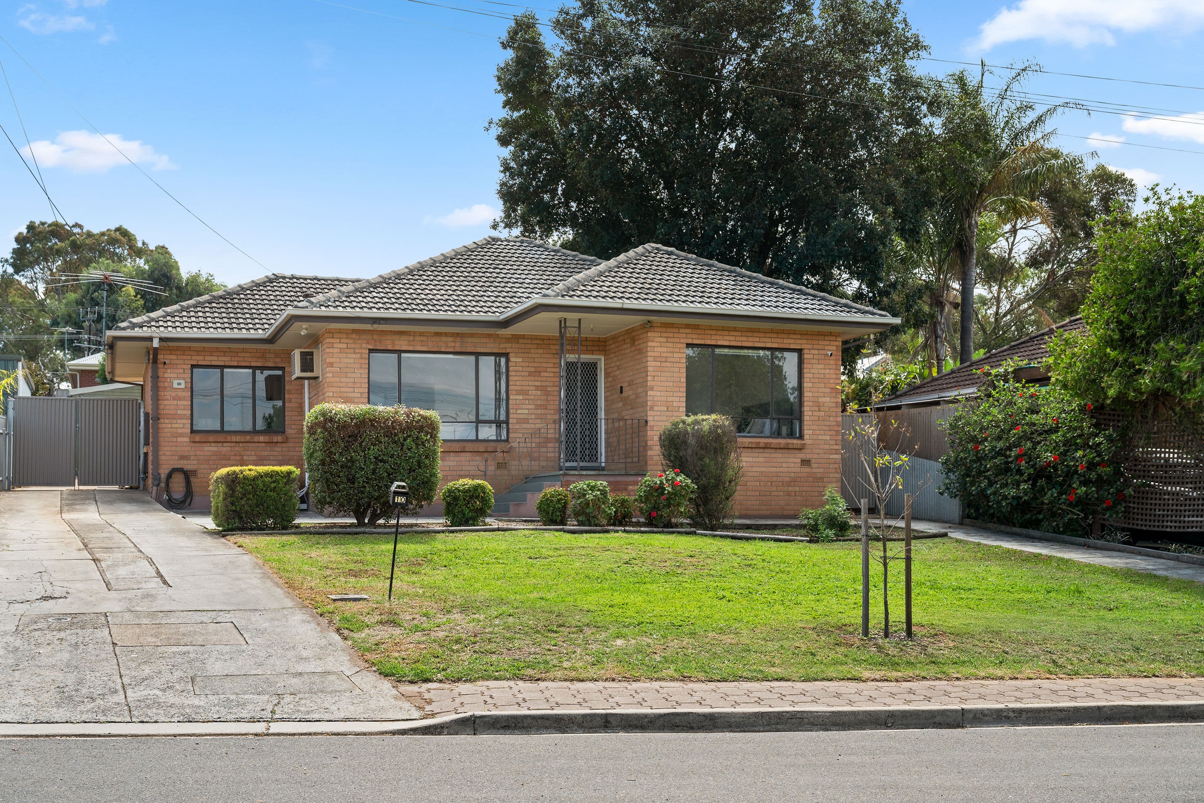 10 Pamela Avenue, Windsor Gardens SA 5087, Windsor Gardens - Thumbnail 2