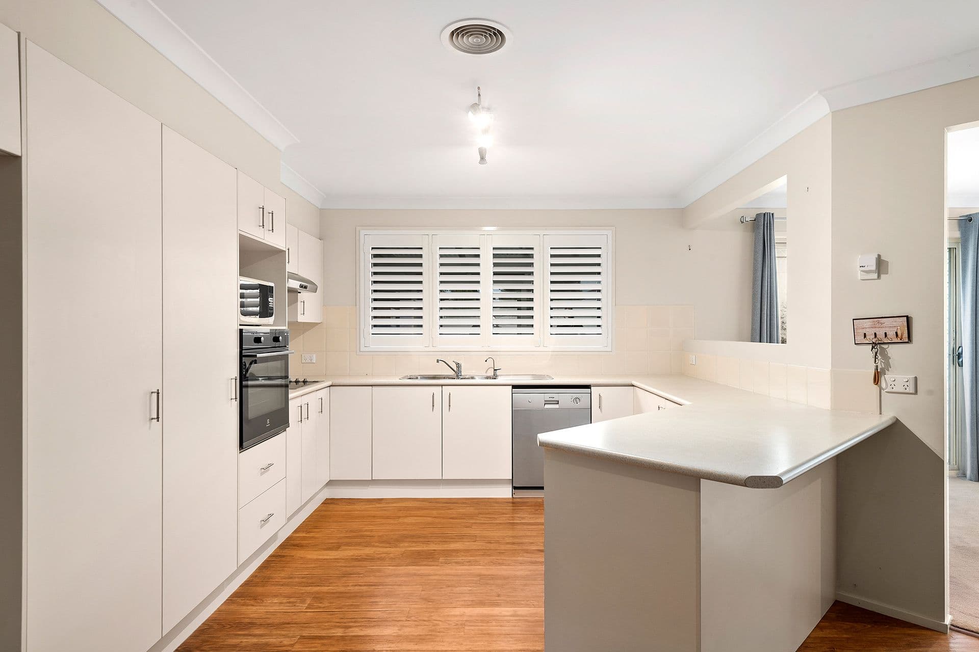 7 Walton Place, Moss Vale NSW 2577, Moss Vale - Thumbnail 6