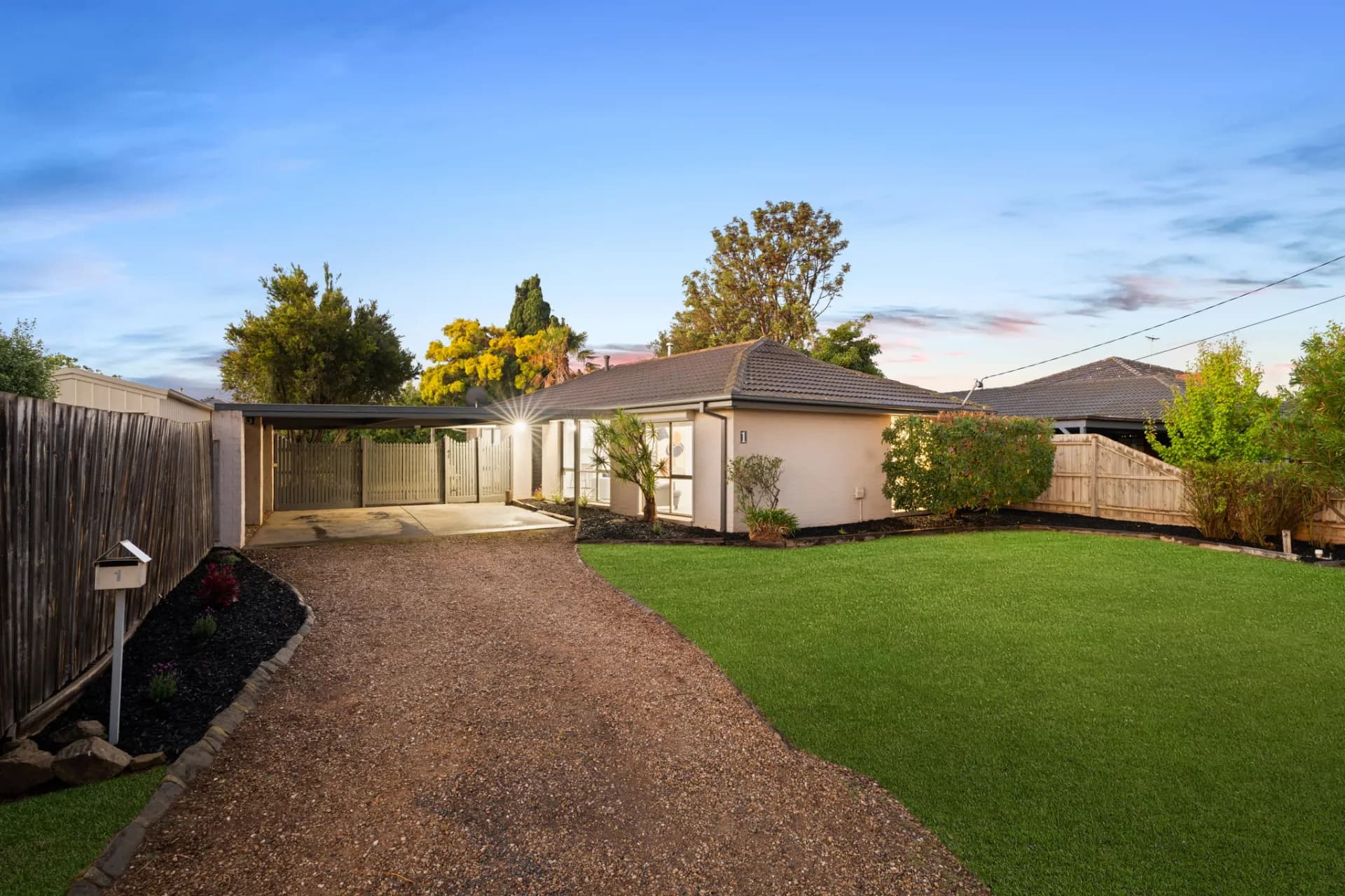 1  Hampton Court, Hoppers Crossing - Image 1
