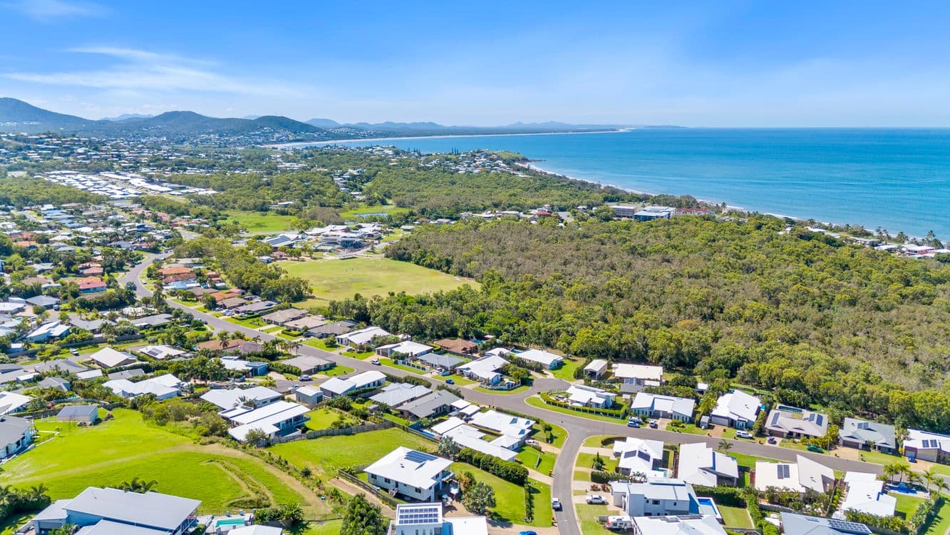 8 Mahogany Way, LAMMERMOOR, QLD 4703, Lammermoor - Thumbnail 4