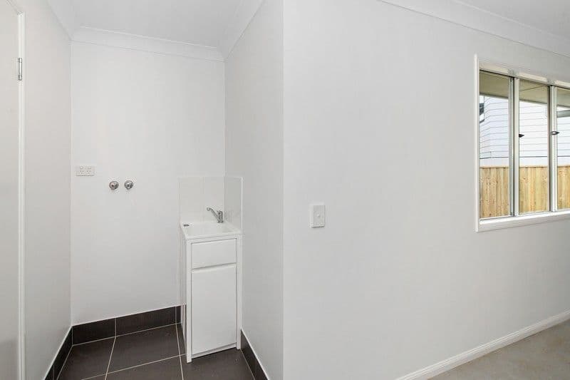 8A Gerrand Street, LOGANLEA, QLD 4131, Loganlea - Thumbnail 8