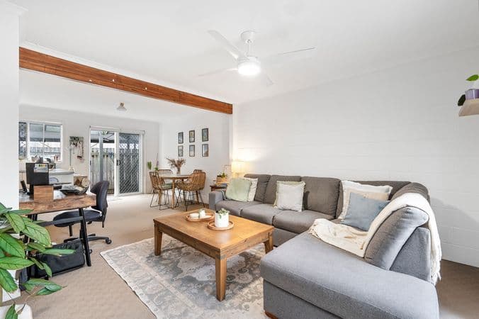5/1 Margit Crescent, SUNRISE BEACH, QLD 4567, Sunrise Beach - Thumbnail 2