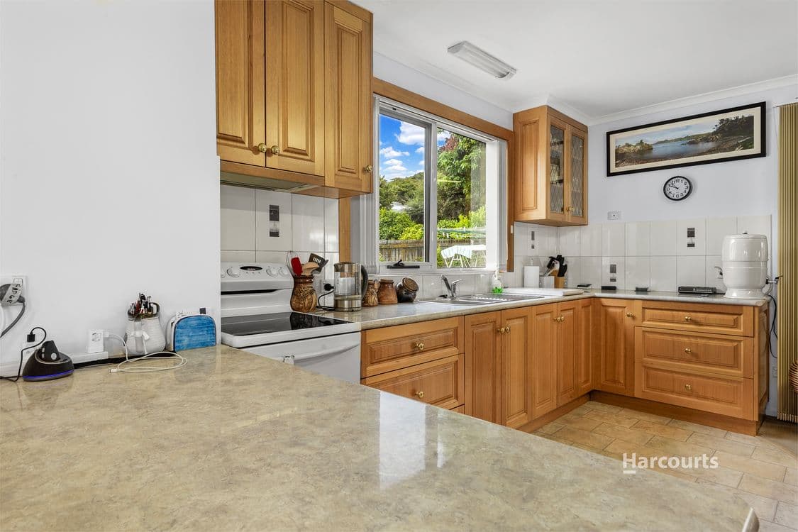 50 Coroneagh Street, PENGUIN, TAS 7316, Penguin - Thumbnail 2