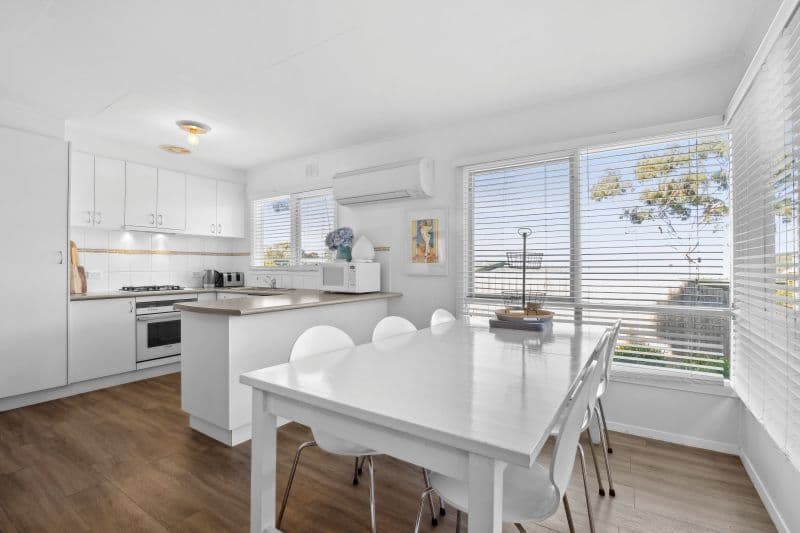 10 Waverley Avenue Lorne VIC, Lorne - Thumbnail 2