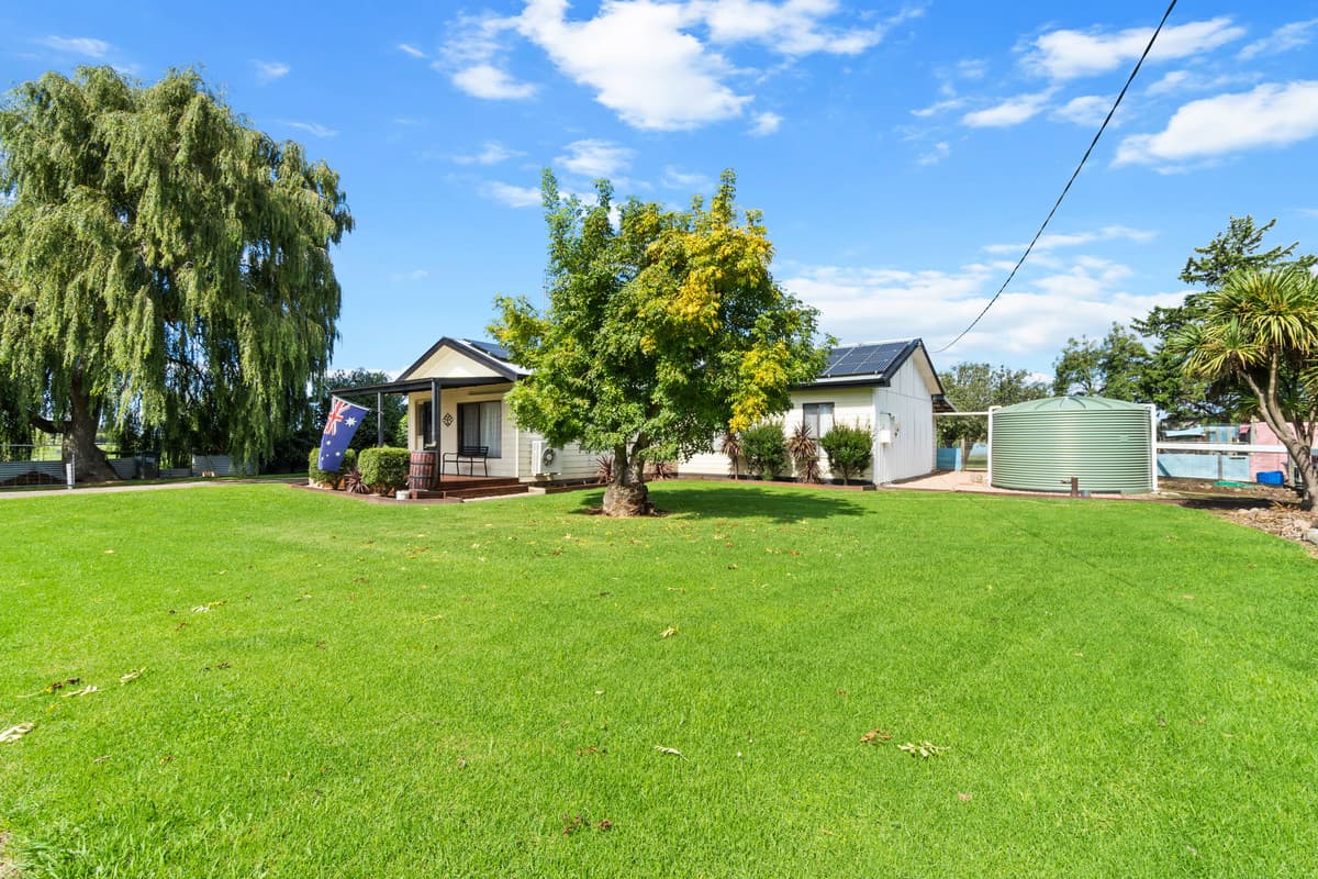 1393 Sale-Heyfield Road, DENISON, Denison - Image 1