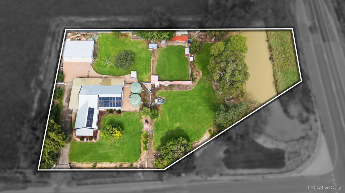 1393 Sale-Heyfield Road, DENISON, Denison - Thumbnail 3