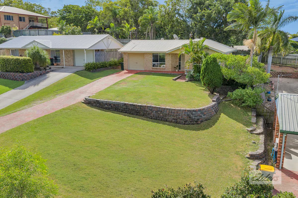 30 Carinya Drive, Clinton, QLD, 4680, Clinton - Thumbnail 2