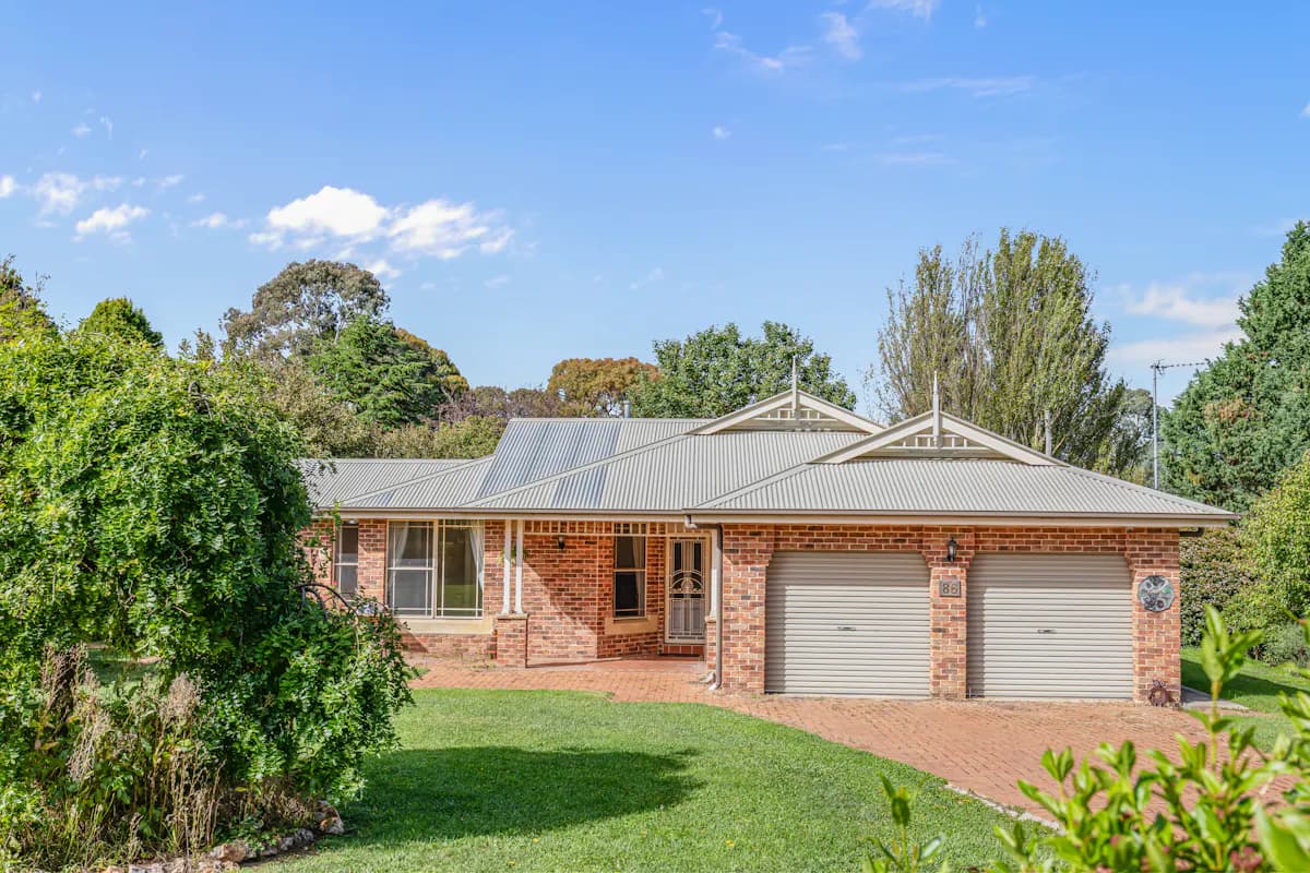84-86 Queen Street, Oberon, NSW, 2787, Oberon - Image 1