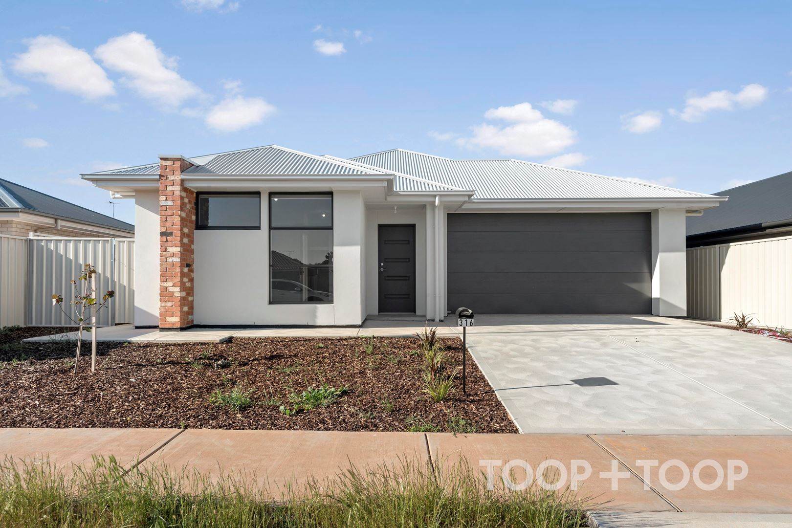 316 Fradd East Road, Munno Para West SA 5115, Munno Para West - Thumbnail 2