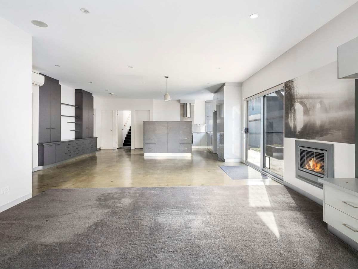 9 Ligar Street, Woodend, Woodend - Thumbnail 6