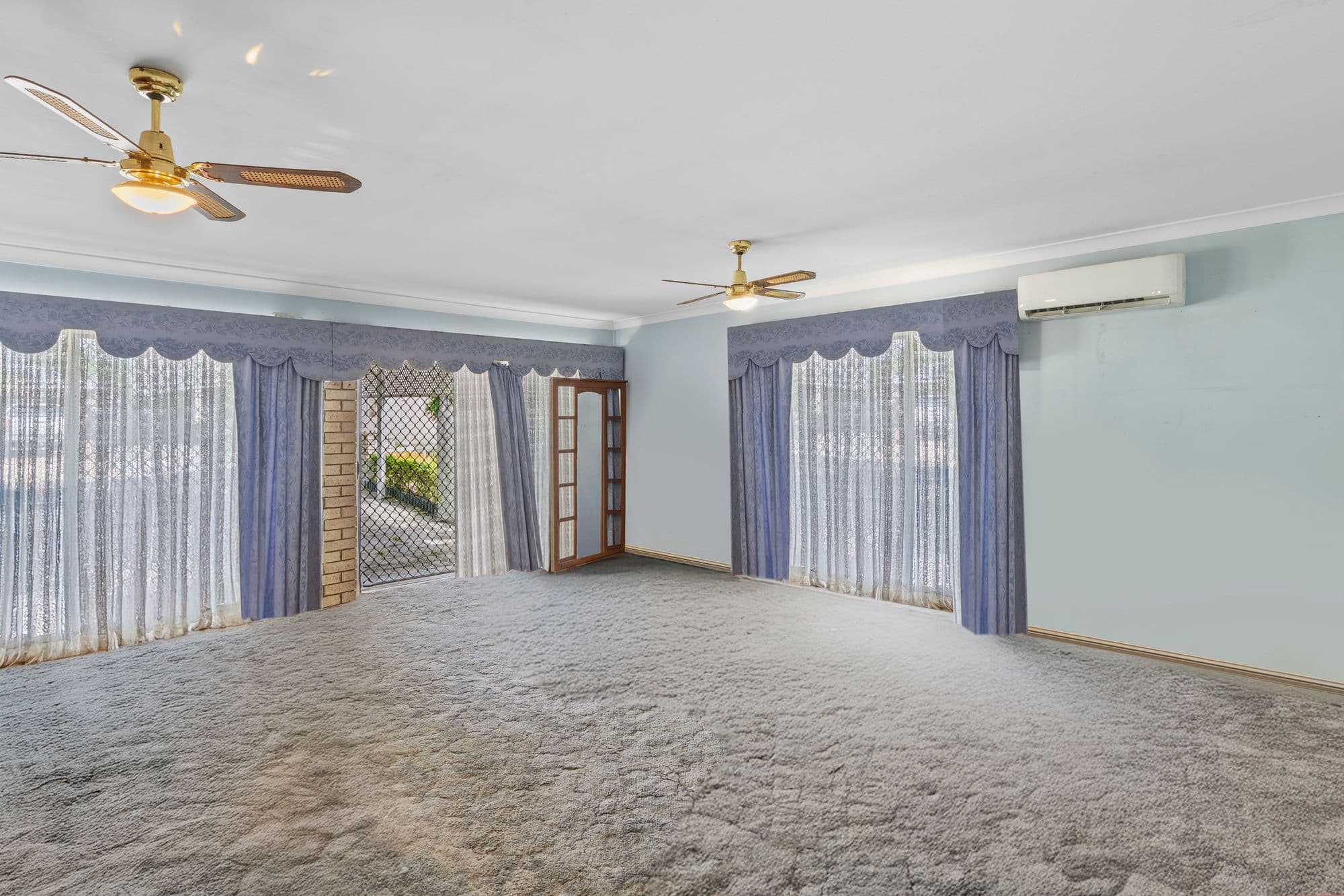 8 Rossmore Street, Heritage Park QLD 4118, Heritage Park - Thumbnail 4