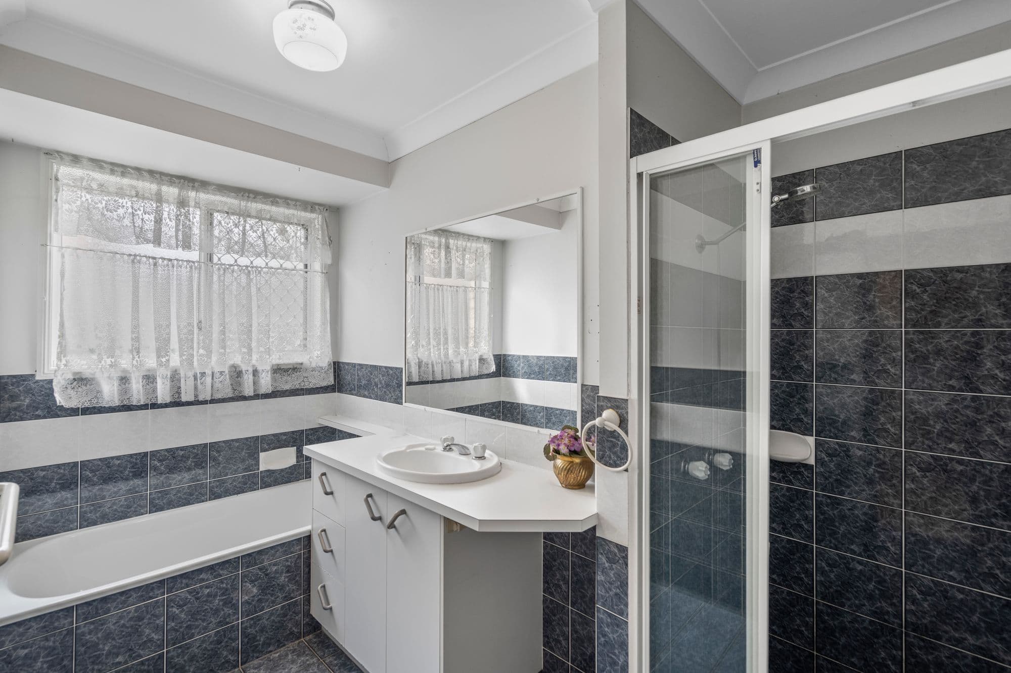 8 Rossmore Street, Heritage Park QLD 4118, Heritage Park - Thumbnail 5