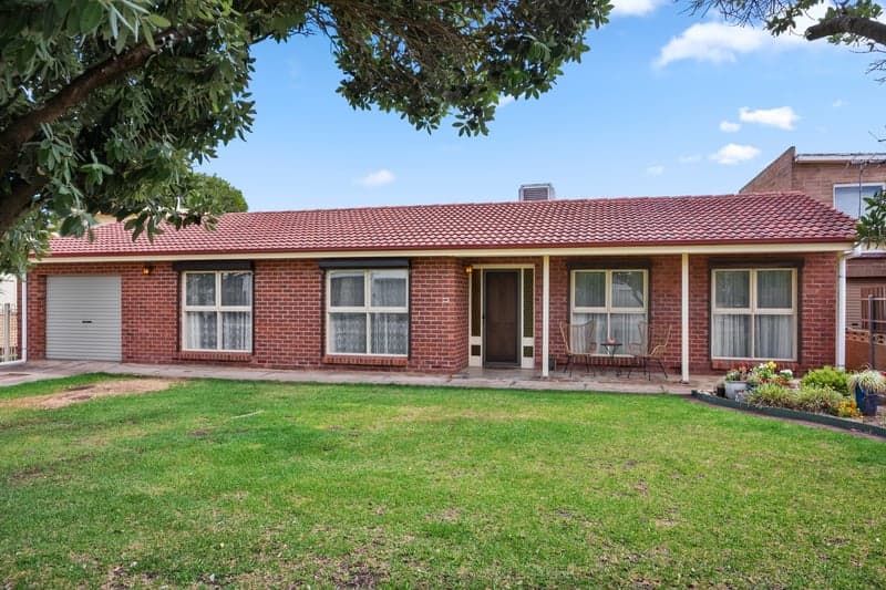 46 Croser Avenue, Aldinga Beach - Image 1