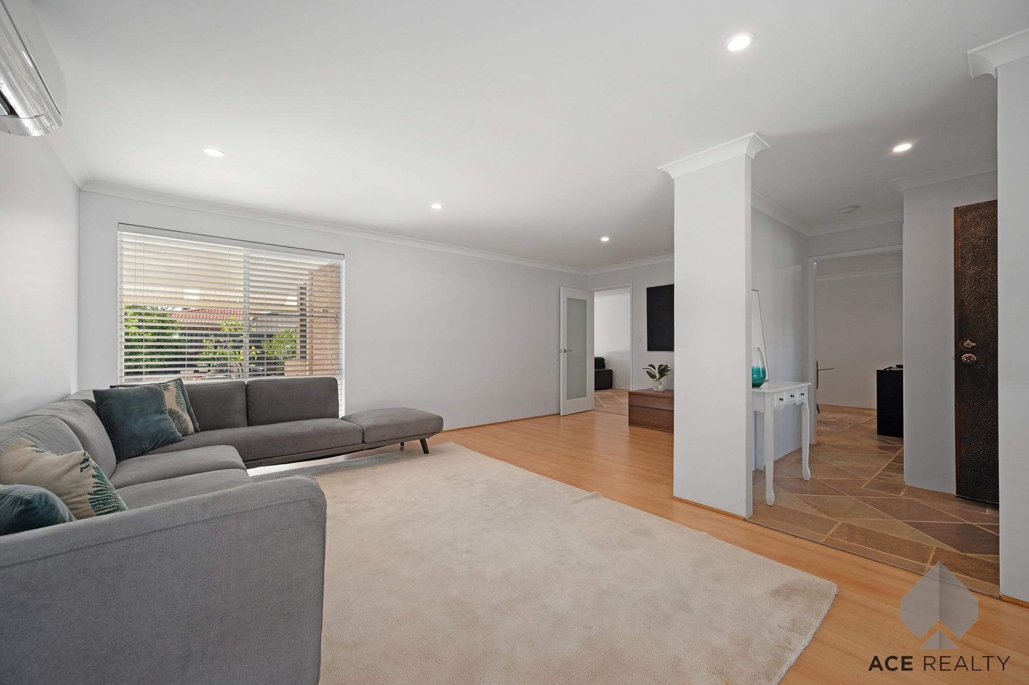 4 Keys Court, LEEMING WA 6149, Leeming - Thumbnail 4