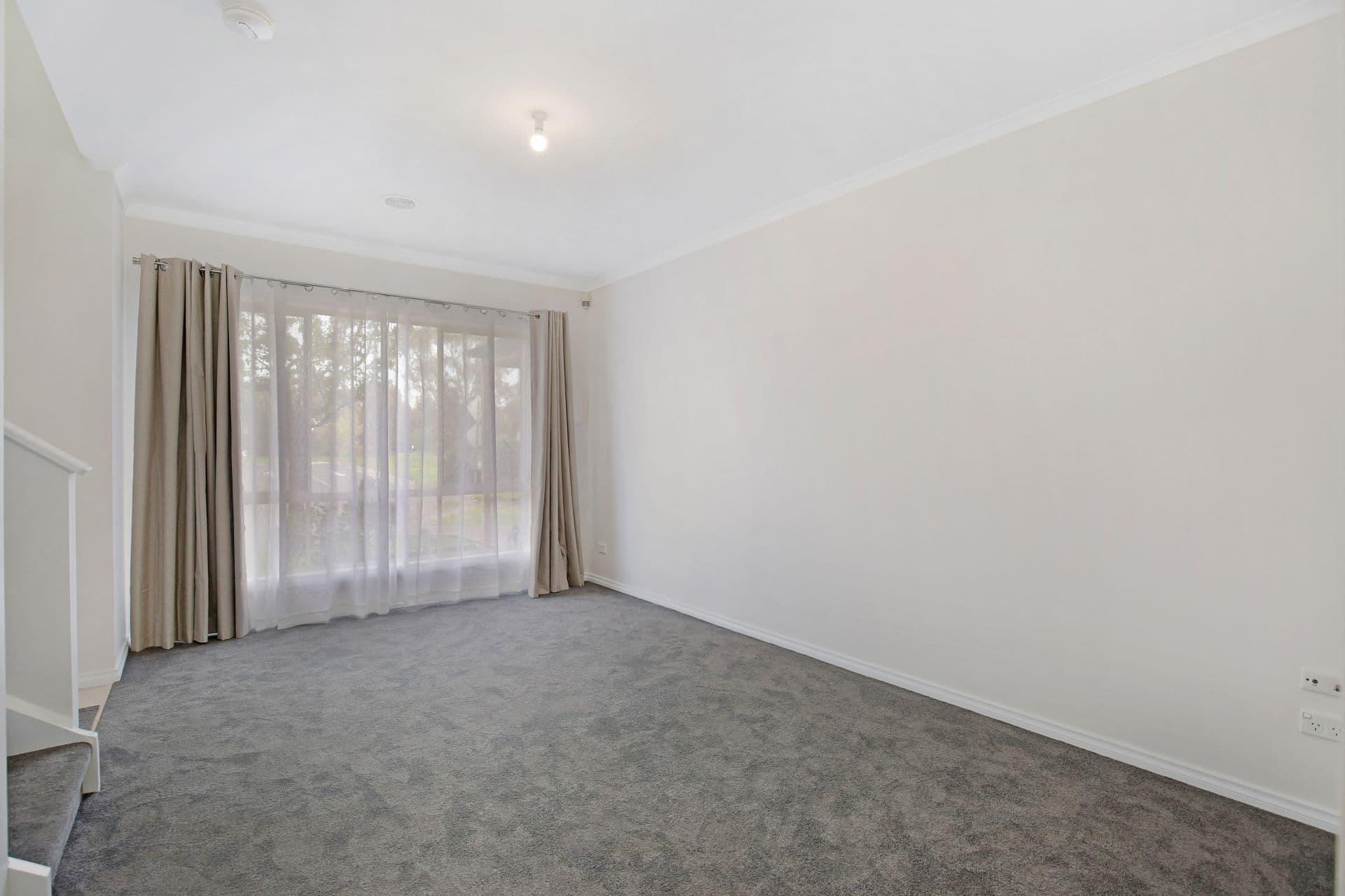 2/90 Edgars Road, Thomastown, Thomastown - Thumbnail 2
