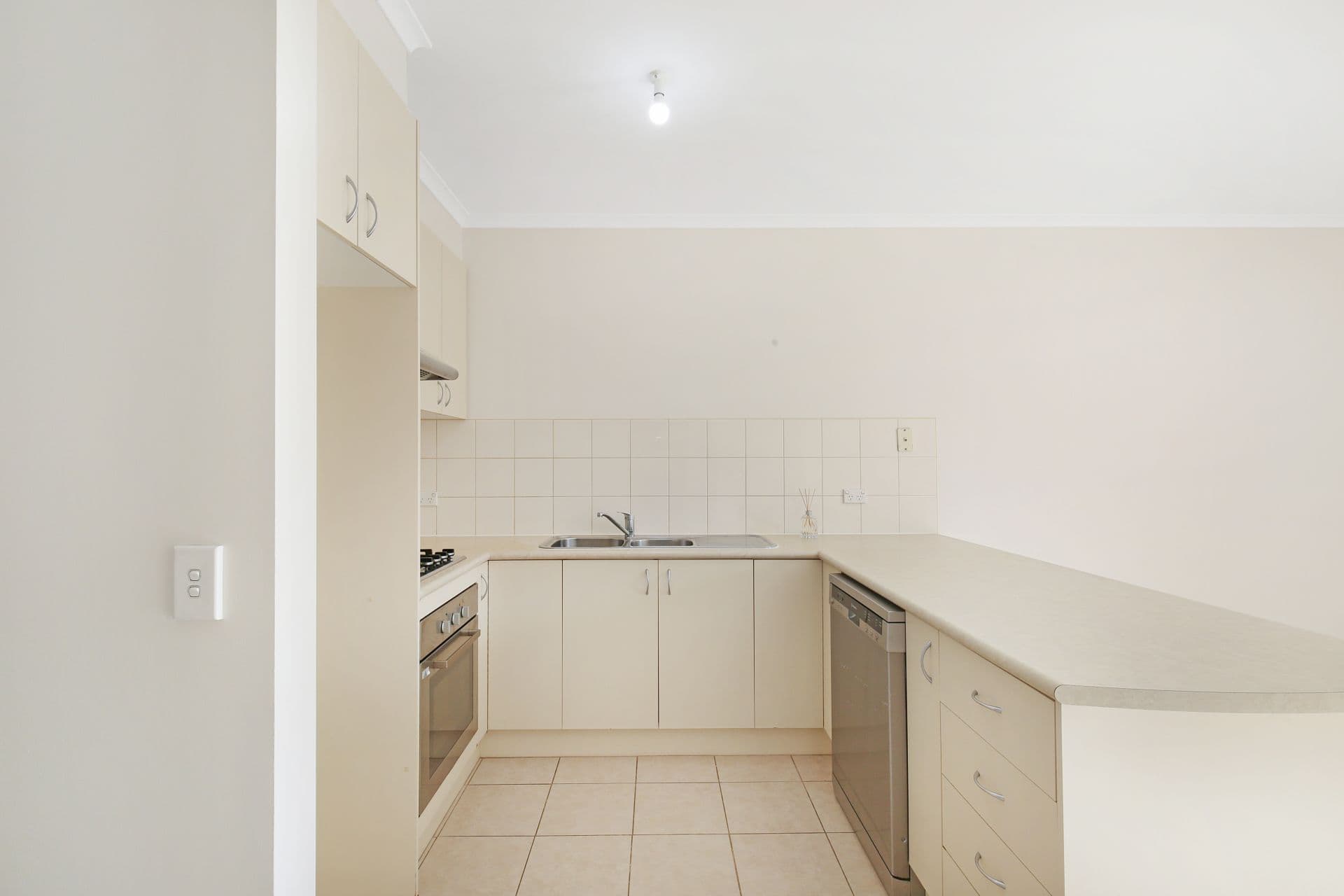 2/90 Edgars Road, Thomastown, Thomastown - Thumbnail 5