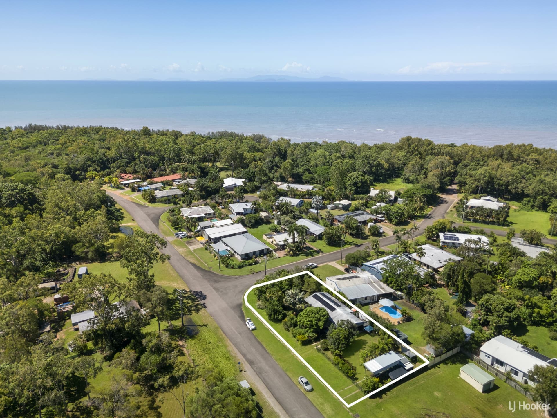 2 Justin Street, Balgal Beach, Balgal Beach - Thumbnail 2