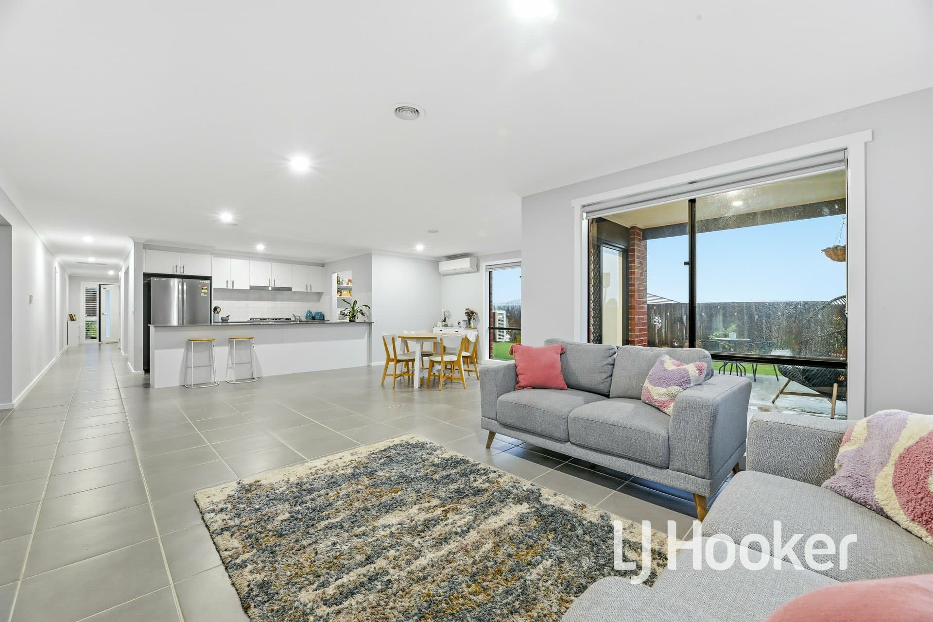 15 Jasmine Street, Bunyip, Bunyip - Thumbnail 3