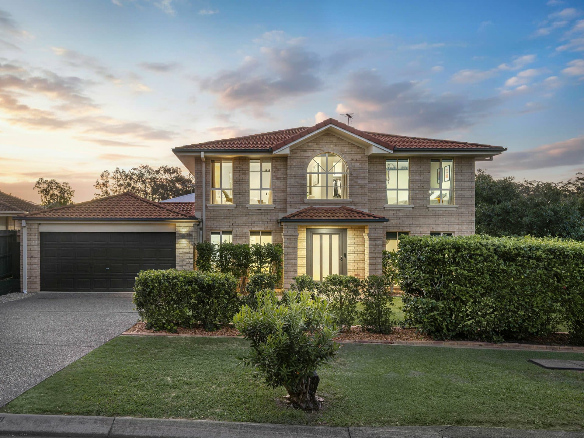 9 Cambridge Place, Wishart, Wishart - Thumbnail 3